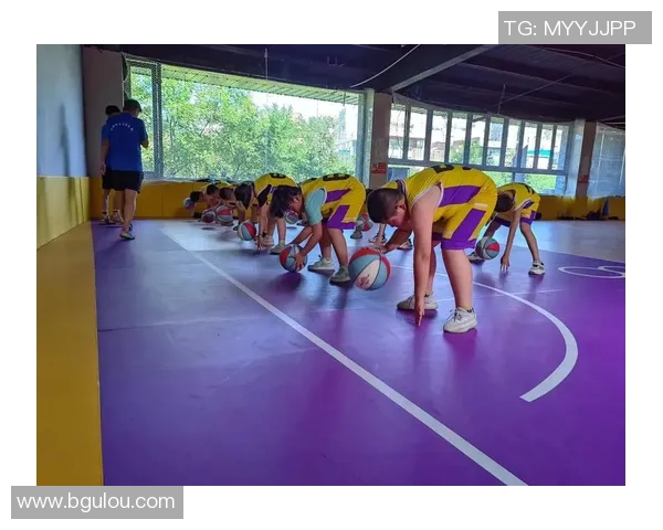 赵芳独家分享篮球心得与技巧助你提升球技的全方位指南 赵芳独家分享篮球心得与技巧助你提升球技的全方位指南