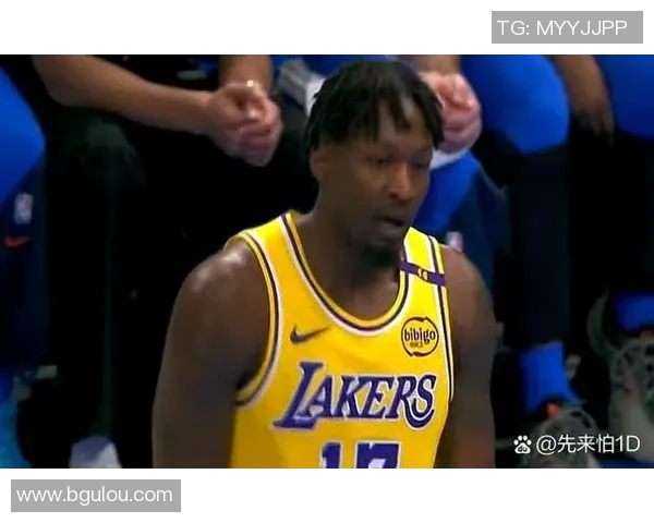 2009年湖人与雷霆的激烈对决回顾与精彩瞬间分析