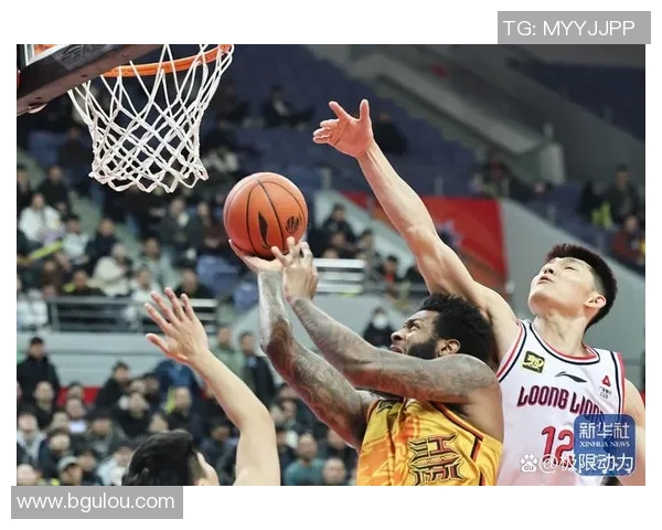 今日篮球对决黄蜂挑战灰熊谁将赢得胜利成为焦点赛事引发关注