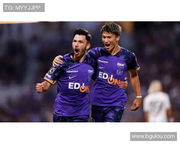 墨尔本胜仗与广岛三箭的精彩对决解析与赛后点评