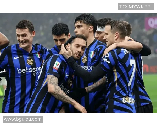 基辅迪纳摩与巴萨精彩对决集锦回顾与分析