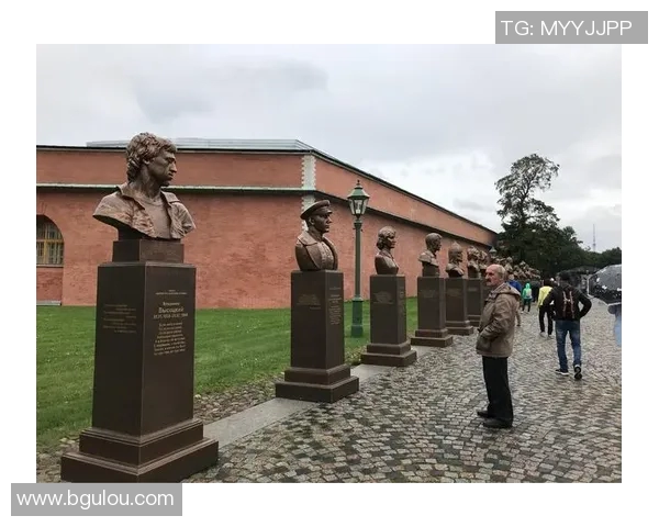 李泓澎的艺术之旅探索与创新在当代文化中的重要影响与贡献 李泓澎的艺术之旅探索与创新在当代文化中的重要影响与贡献