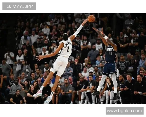 文班亚马法国队首秀狂砍27分横扫意大利吸引NBA球探关注