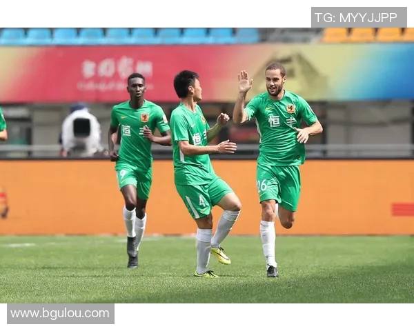 激情对决直播上港与恒丰巅峰之战全程回顾与精彩瞬间分享 激情对决直播上港与恒丰巅峰之战全程回顾与精彩瞬间分享