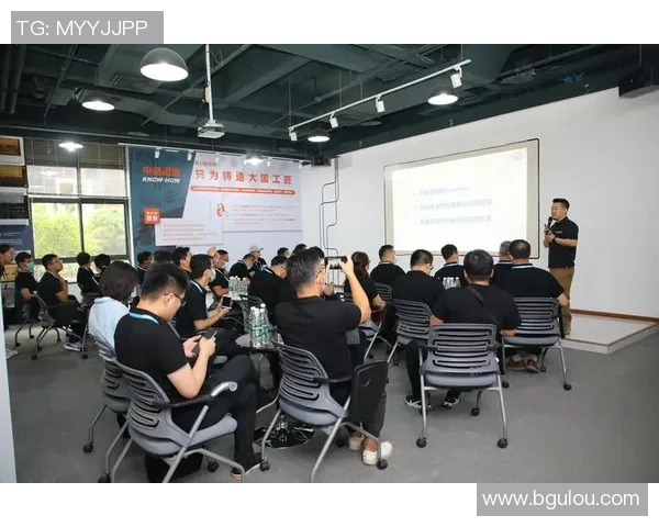 阿兹与菲多的巅峰对决揭示了电竞新势力的崛起与未来发展潜力