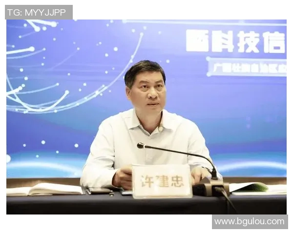 南京足球队运营革新探索：从传统模式到现代管理的转型之路