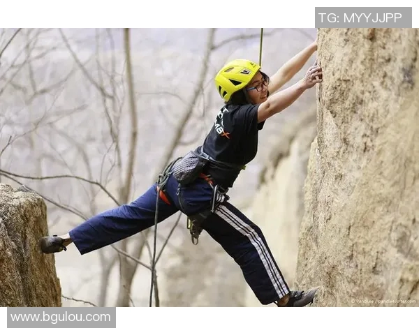 深圳攀岩队的进攻体系与战术解析探索攀岩竞技的新高度